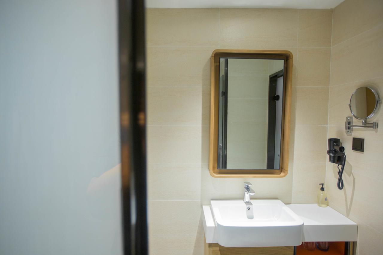 Hanting Premium Hotel Shanghai Plaza 66 Εξωτερικό φωτογραφία
