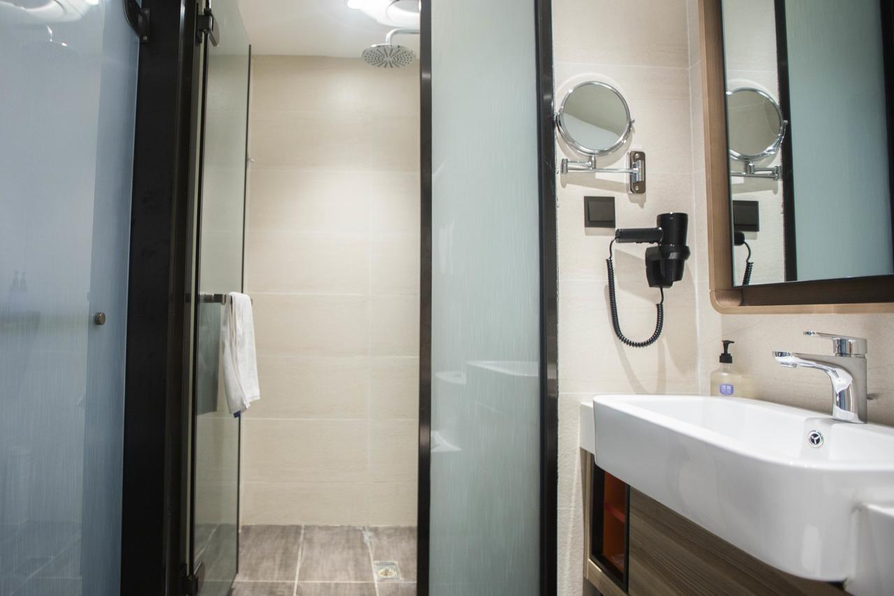 Hanting Premium Hotel Shanghai Plaza 66 Εξωτερικό φωτογραφία